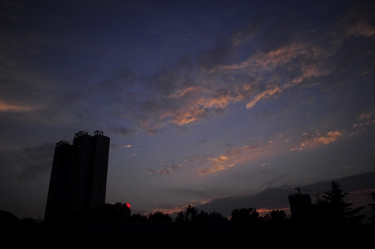 190936oyn1156byw1dm1z8.jpg