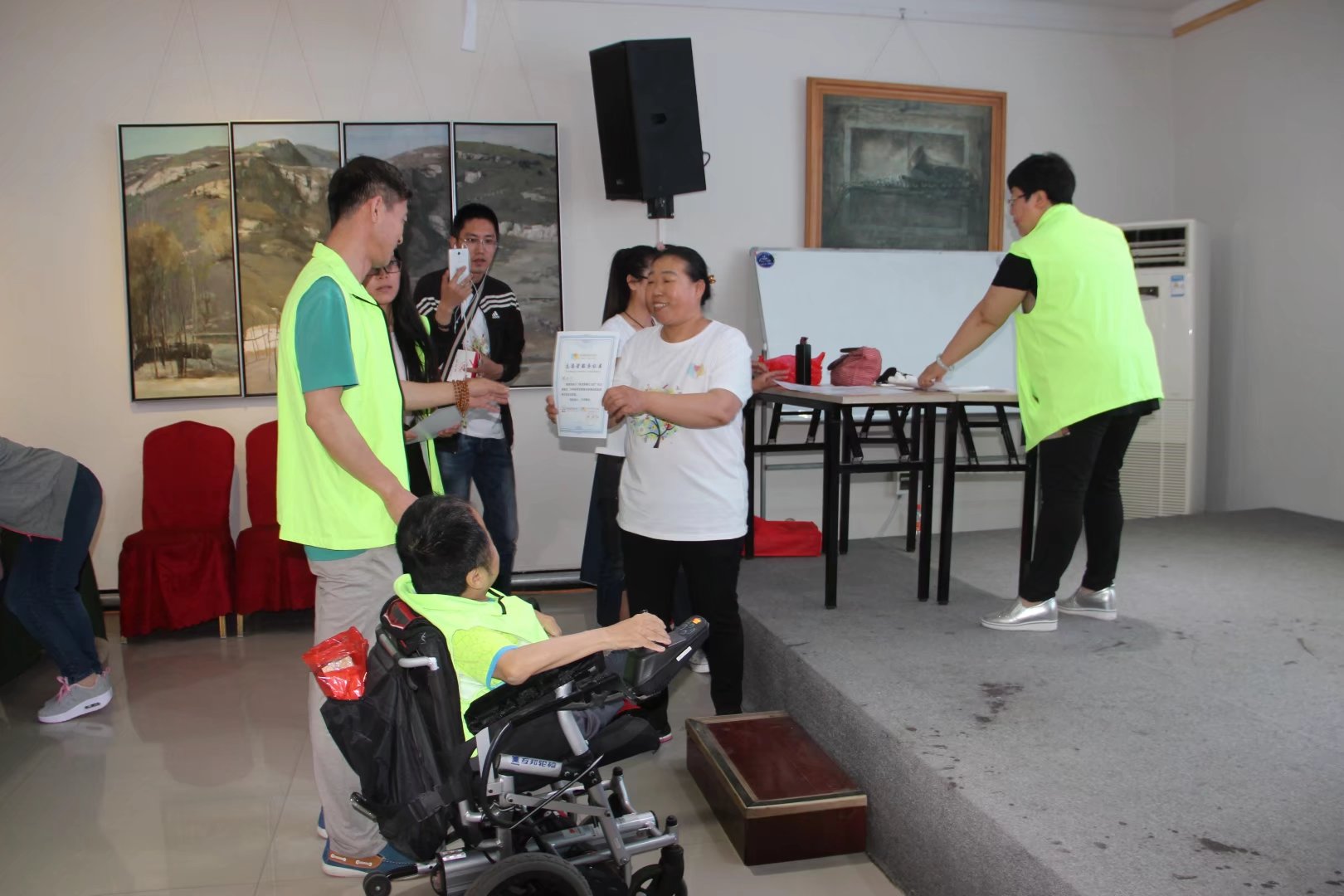 psbCA6V8M89.jpg